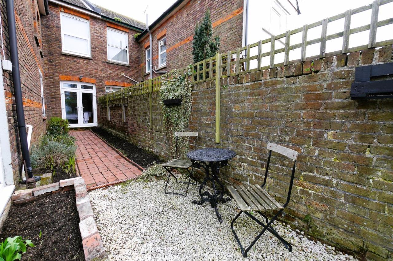 Quirky Spacious Ground Floor Victorian Garden Flat Worthing Kültér fotó